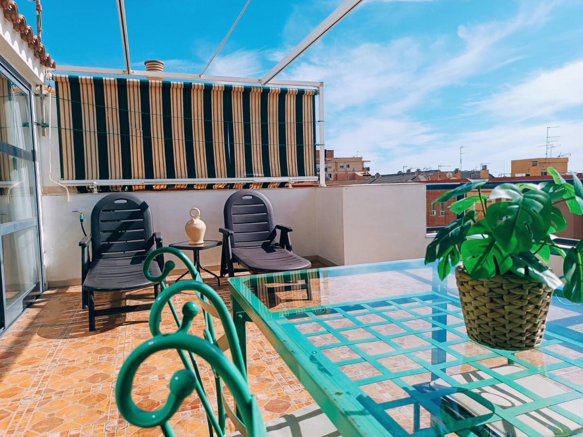 Apartamento Solymar マラガ エクステリア 写真